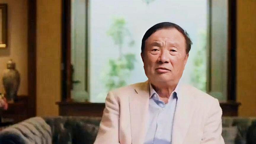 华为任总在“难题揭榜”火花奖  公司内外的获奖者及出题专家  座谈会上的讲话-参观华为